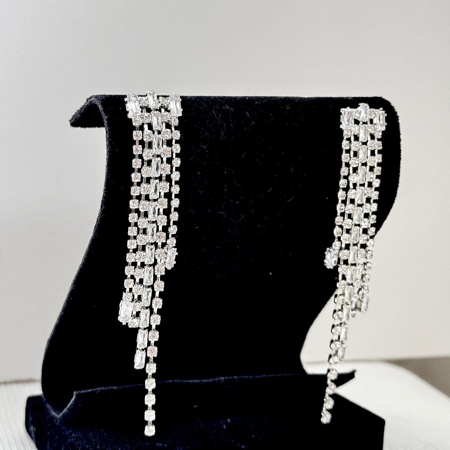 Gleam Long Earring
