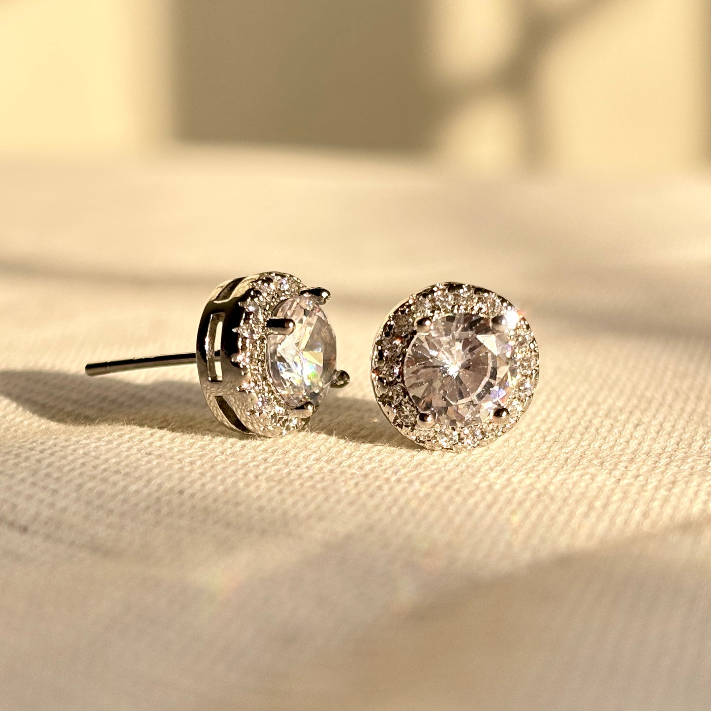 Dazzlia Zircon Set