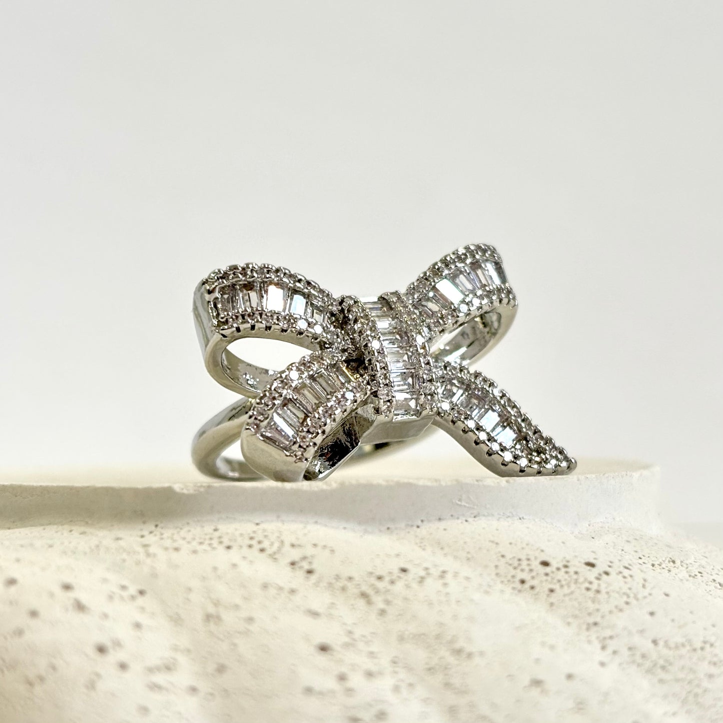 Bow Ring
