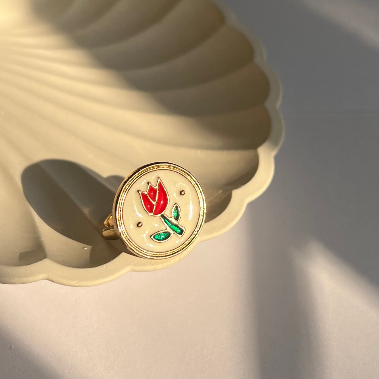 Tulip Ring (adjustable size)