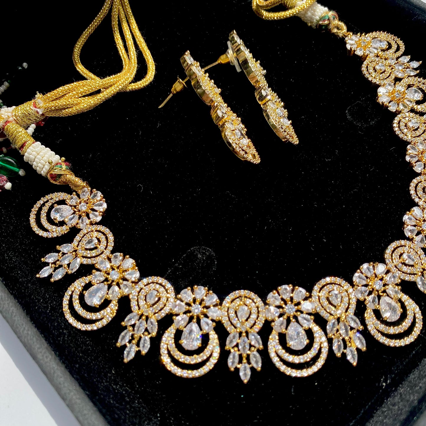 Daisy Zircon Set