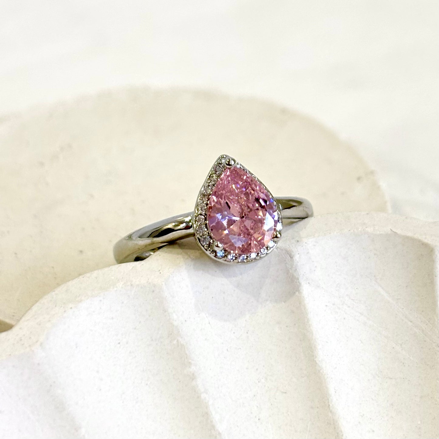 Isla Drop Ring