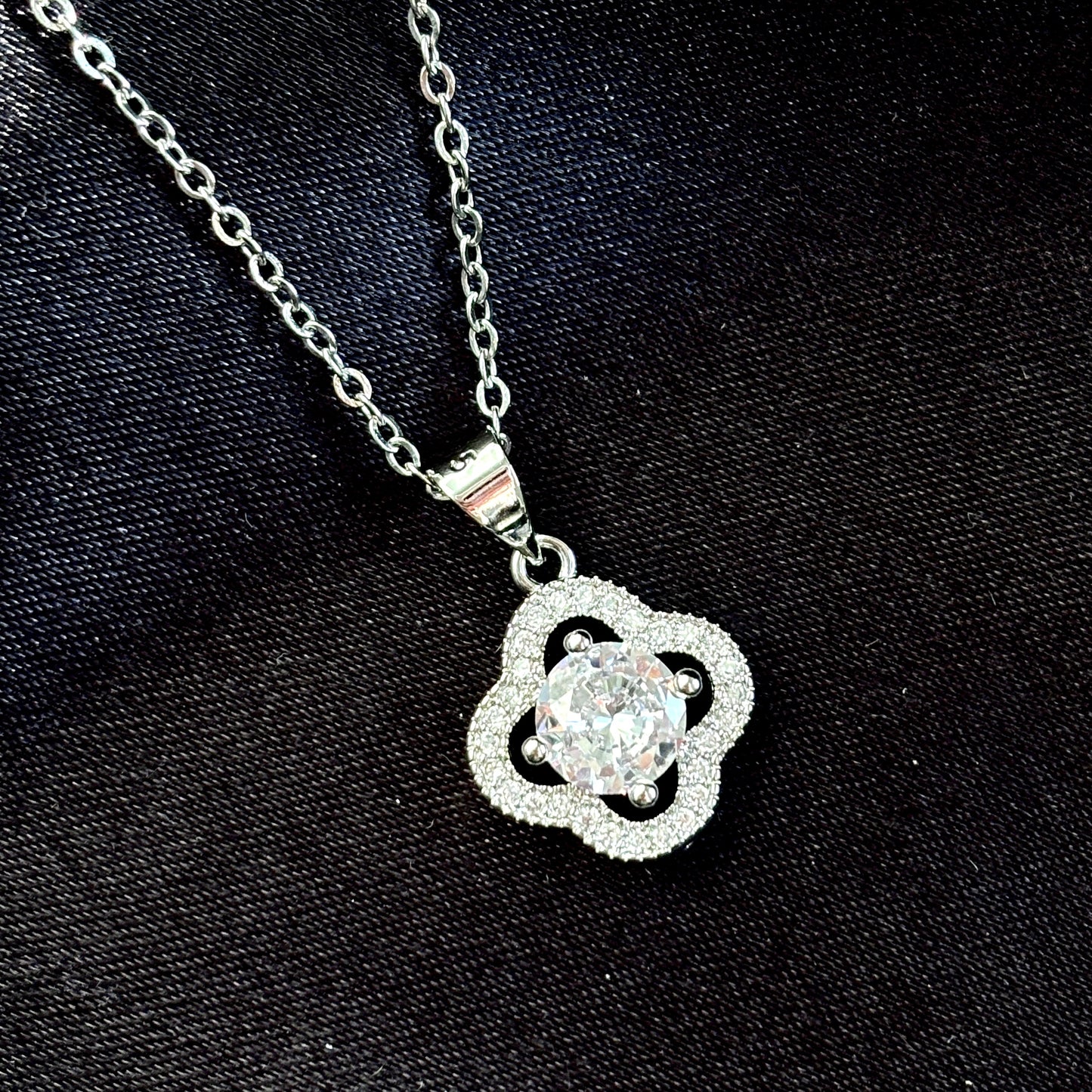 Jen Necklace