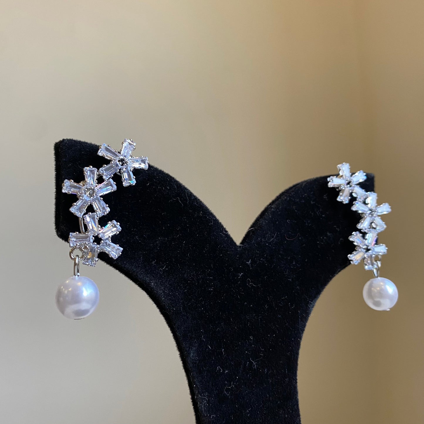 Flower Trio earrings