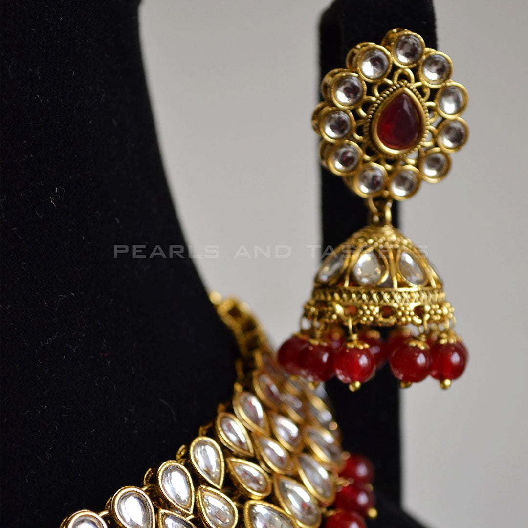 Laali kundan Set