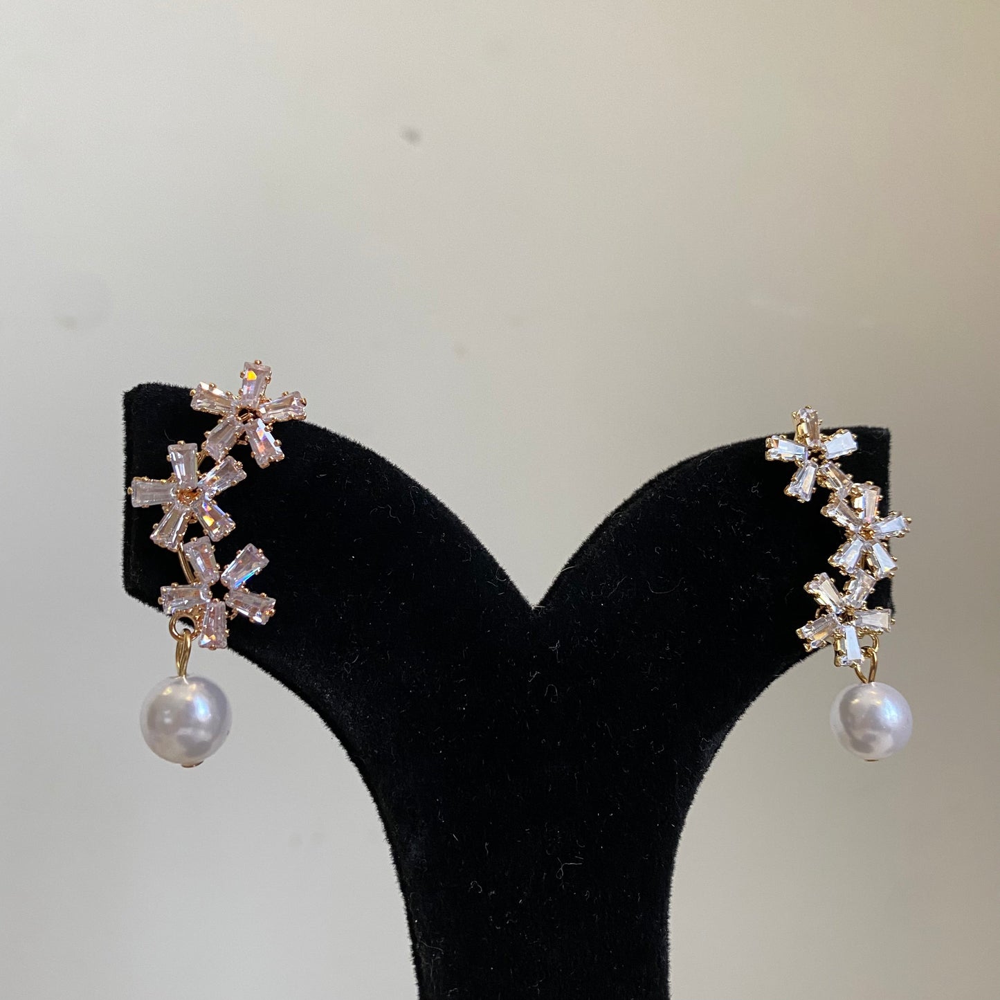 Flower Trio earrings