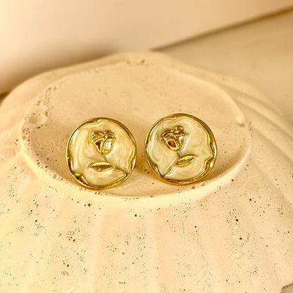 Chic Rose Studs