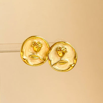 Chic Rose Studs