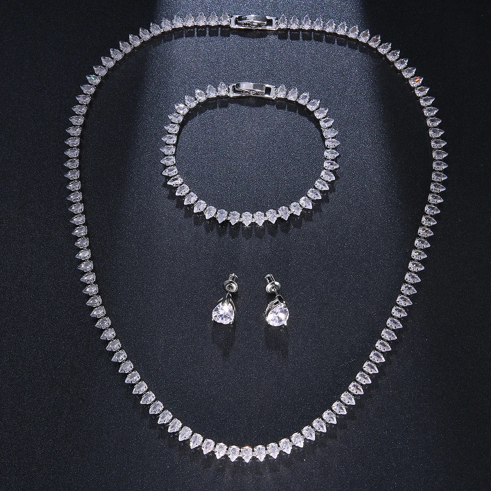 Olivia necklace set