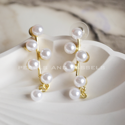 Pearly Affair Earings