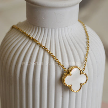 Clover necklace