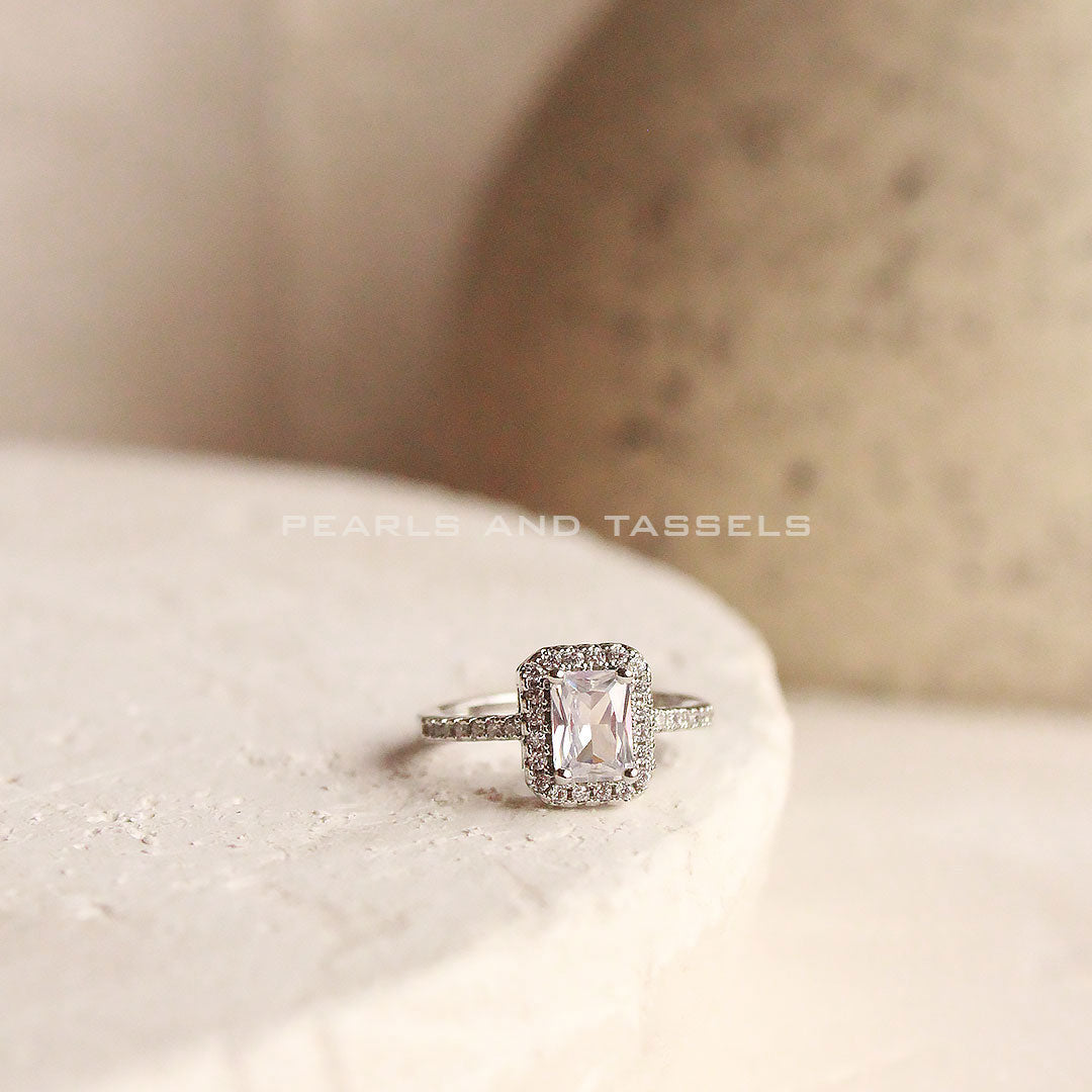 Zevi Ring (adjustable size)